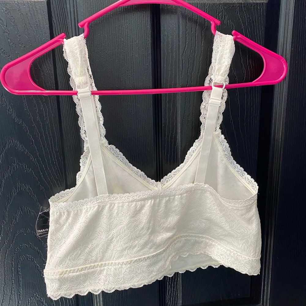 Bralette - Picture 2 of 3